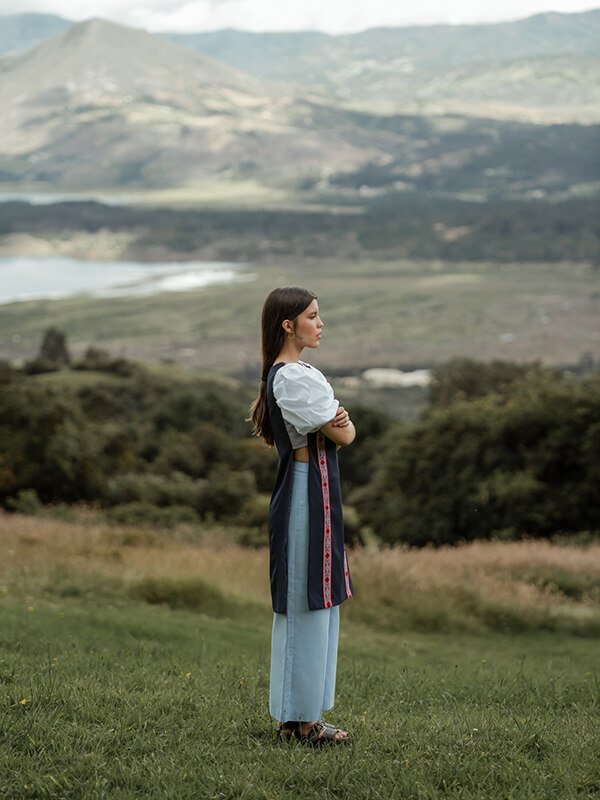 Capa larga azul - Imagen 2