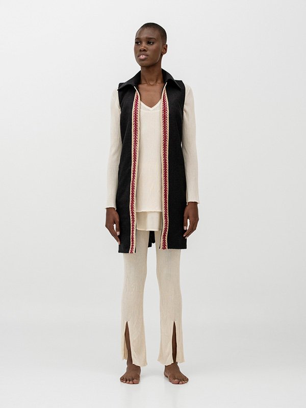 chaleco negro RENACER